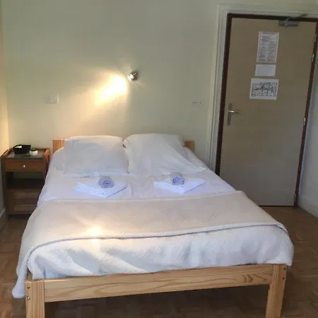 Mazin Hotel La Motte-en-Beauges